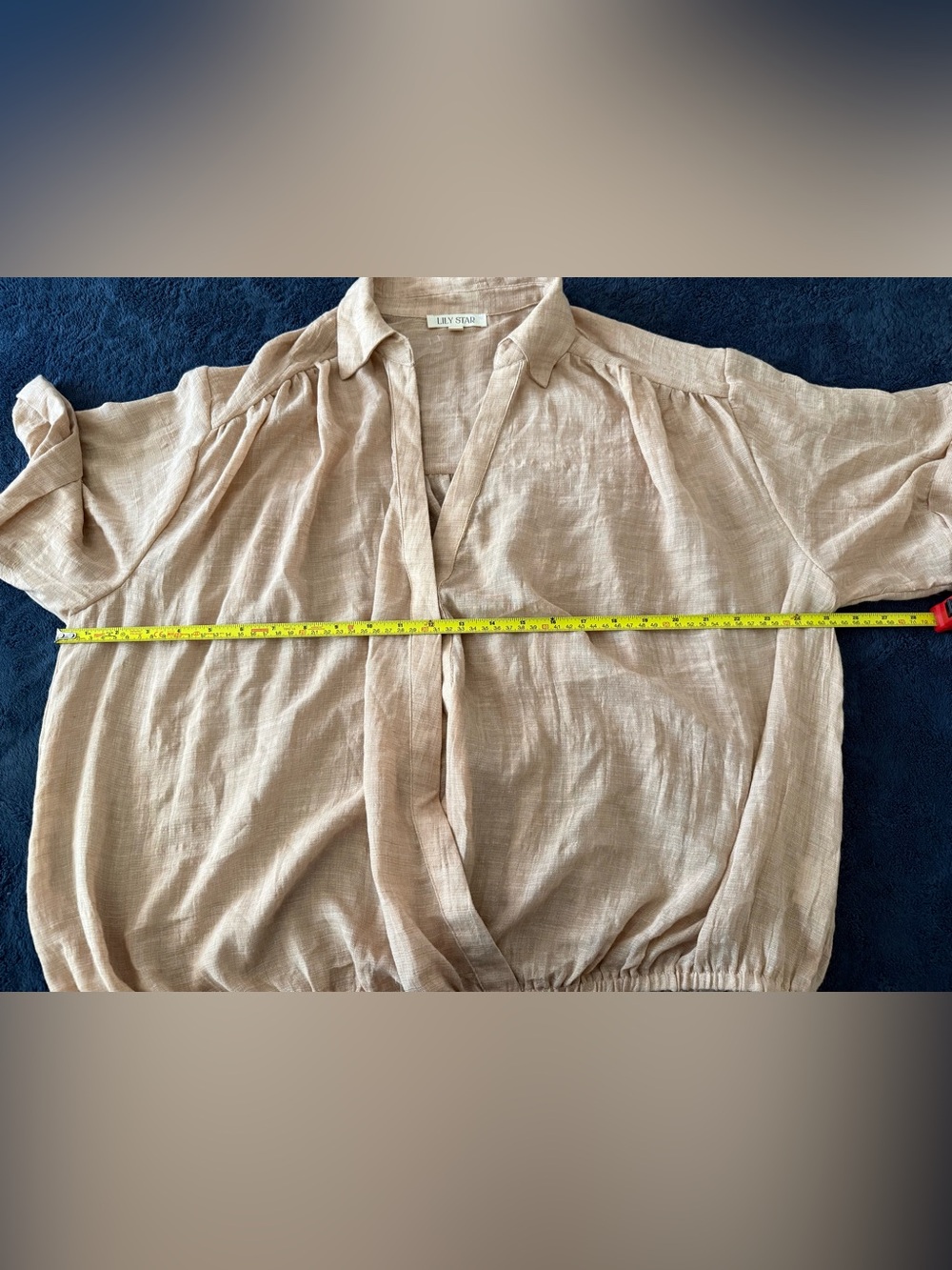 Lily Star Women's Brown Shirt. Size 1X Neck V with an elastic band at the bottom - Picture 7 of 10